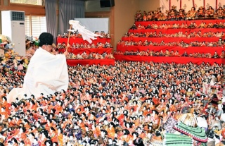 �l�`���{��